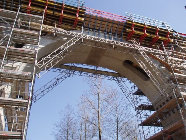 Brücken Gerüstbau